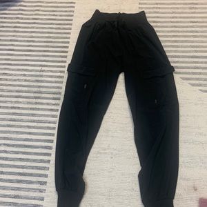 Women’s all in motion joggers size xxs